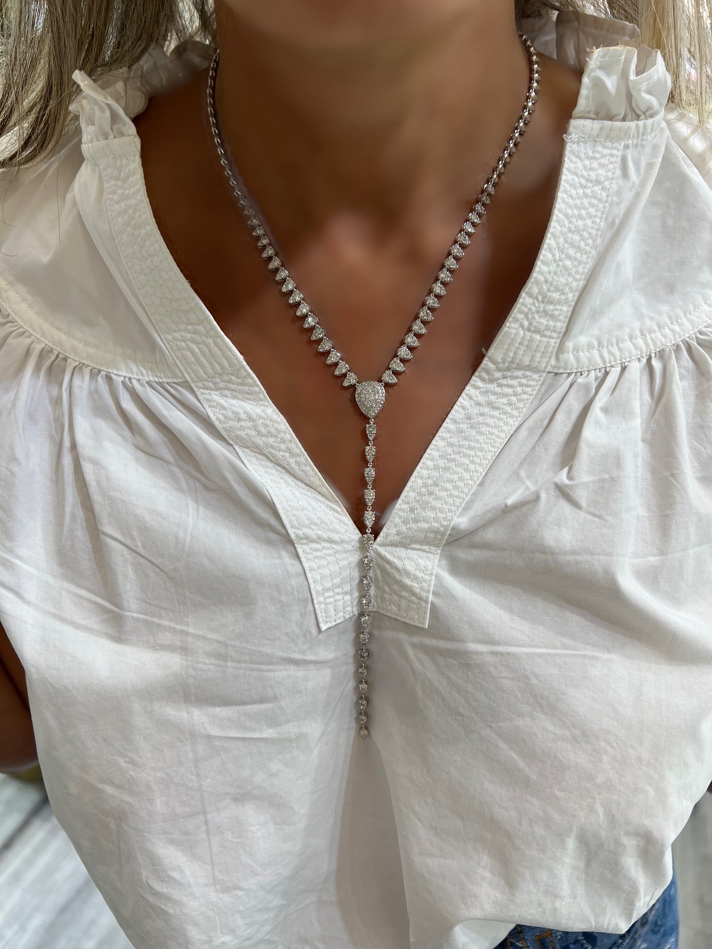Viya Lariat