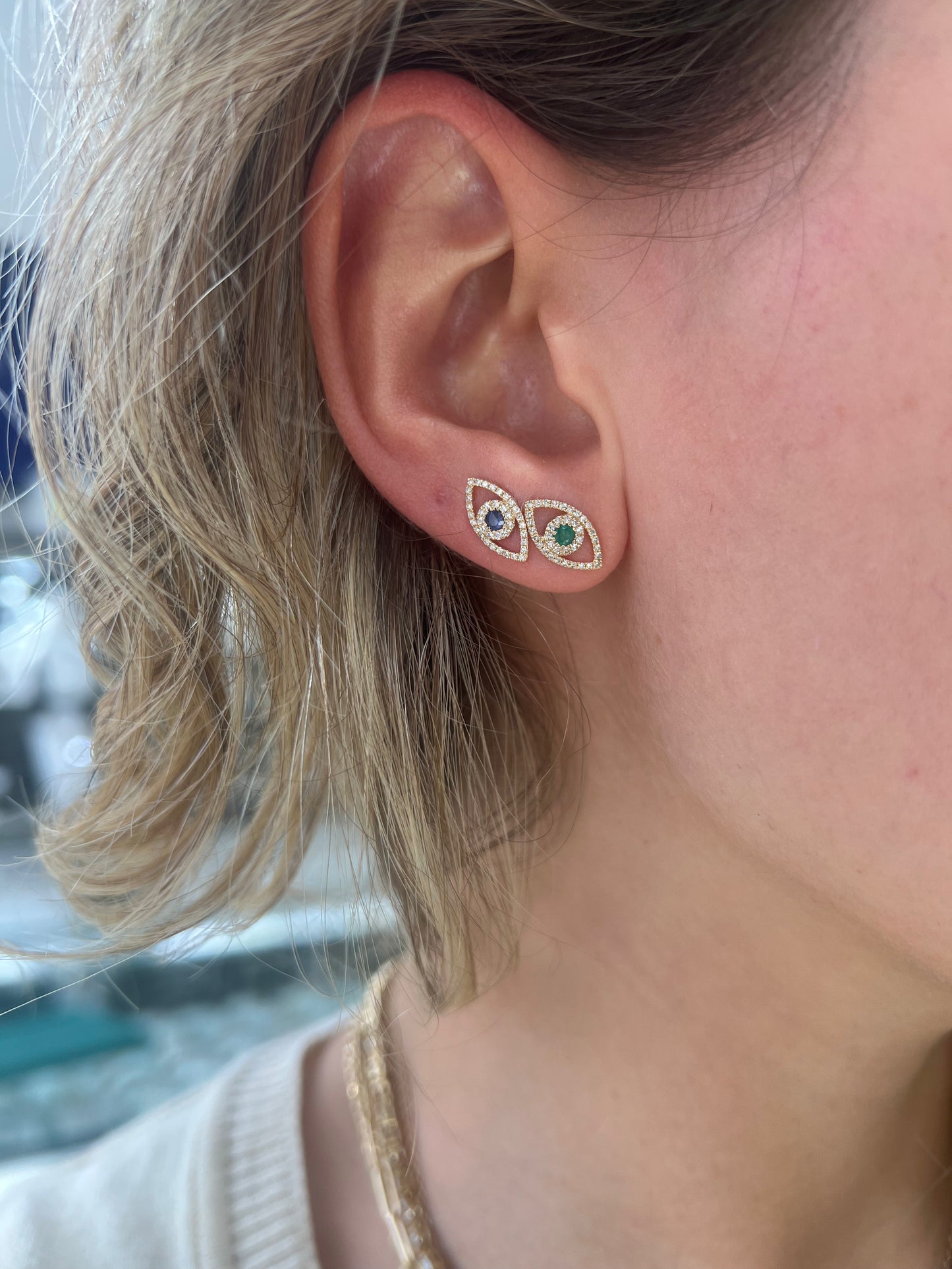 Guardian Studs