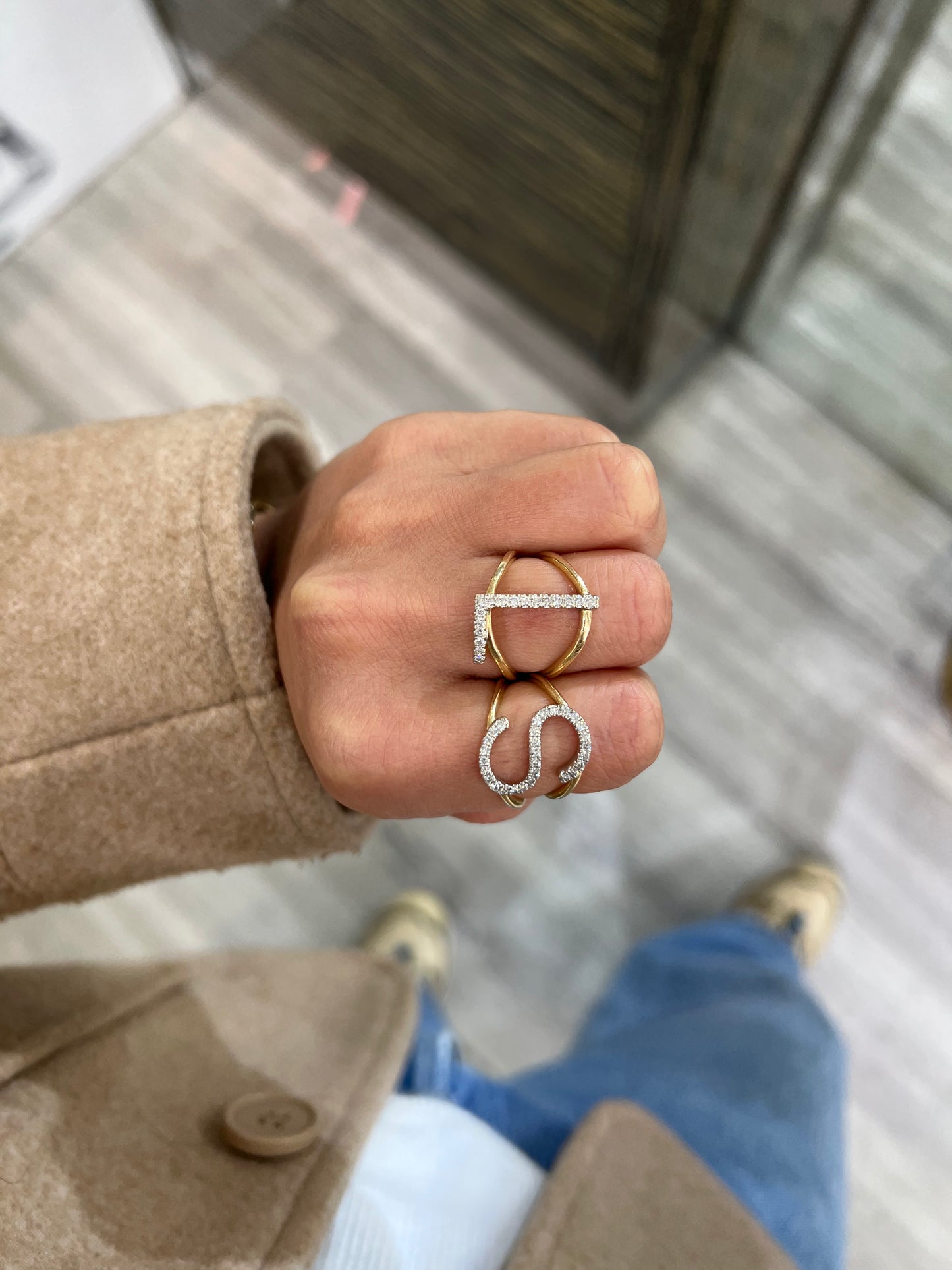 Letter Ring