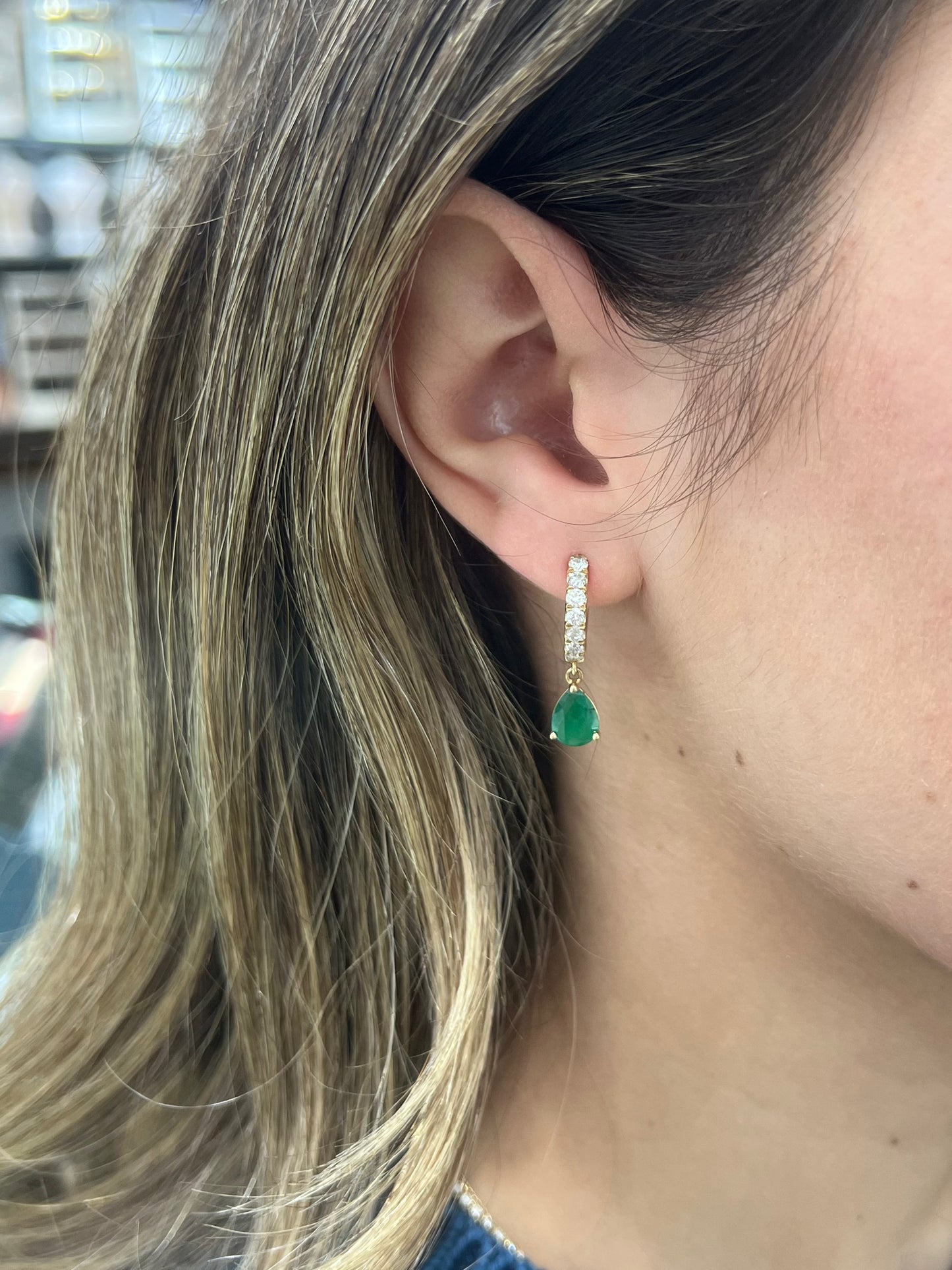 Chloe Hoops