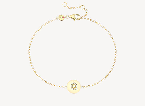 Circle Initial Bracelet - Q