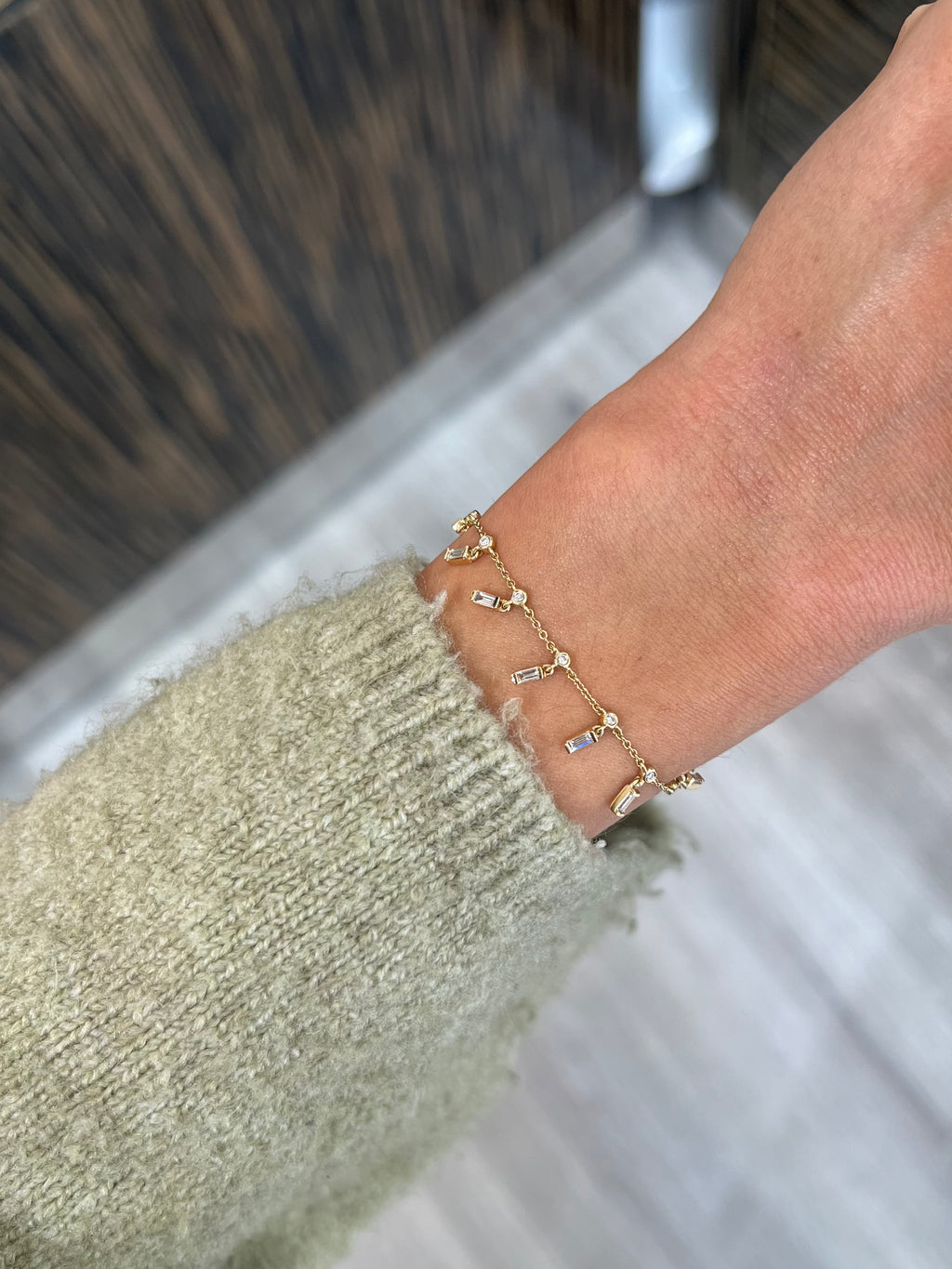 Rectangular Shaker Bracelet