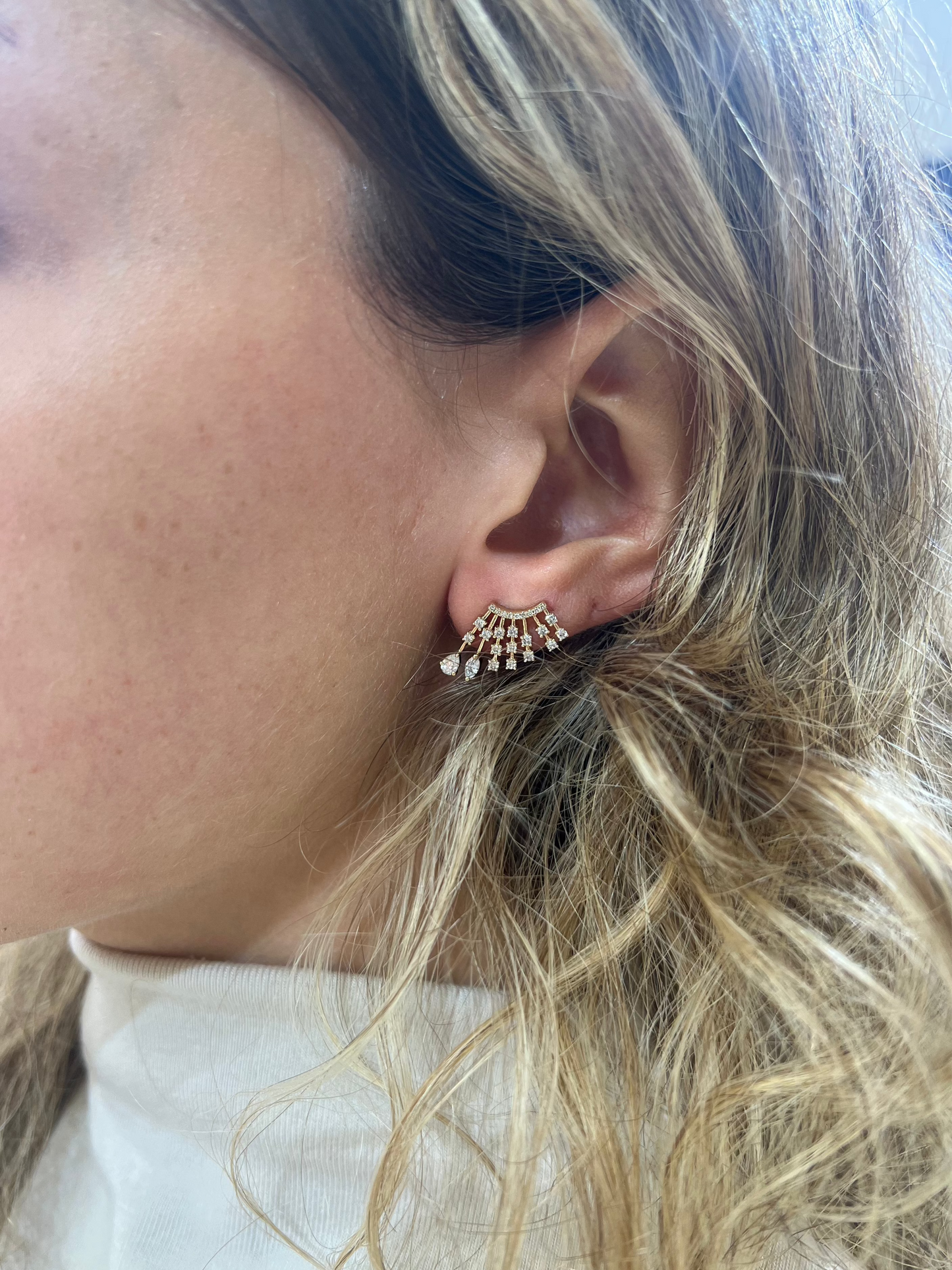 Ava Ear Climbers