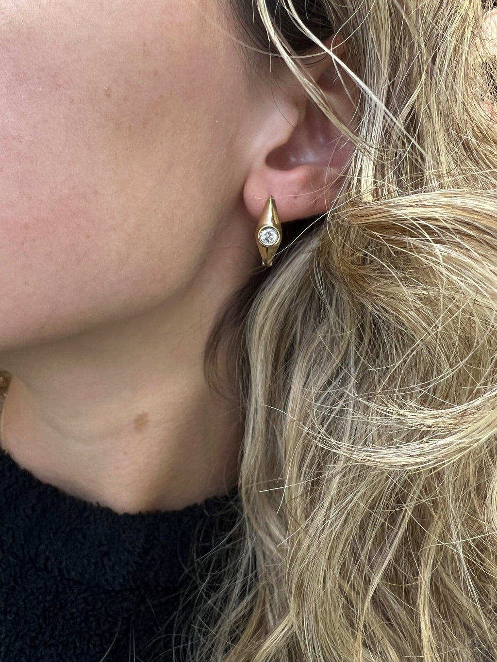 Mira Hoops