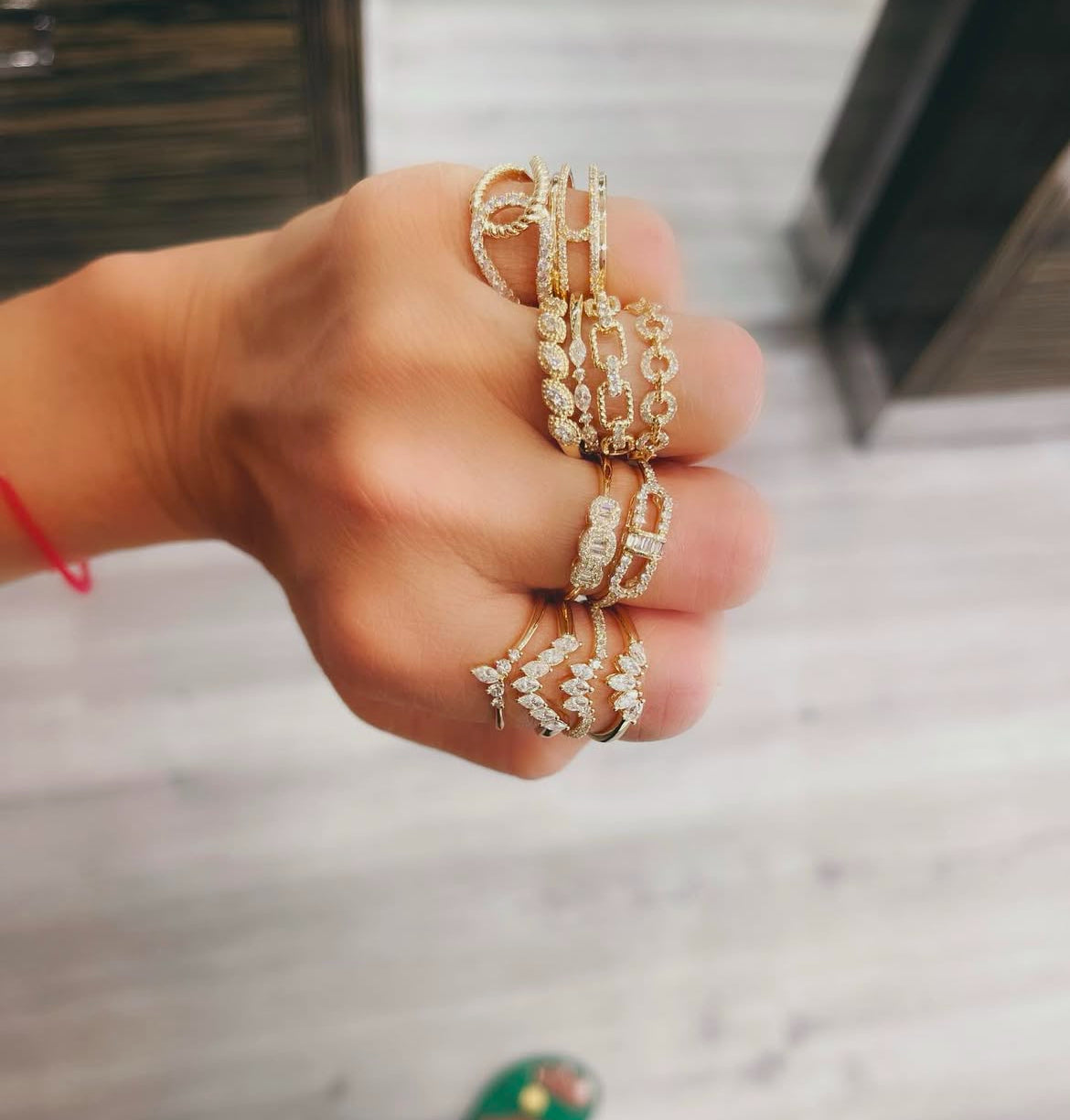 Theta Ring