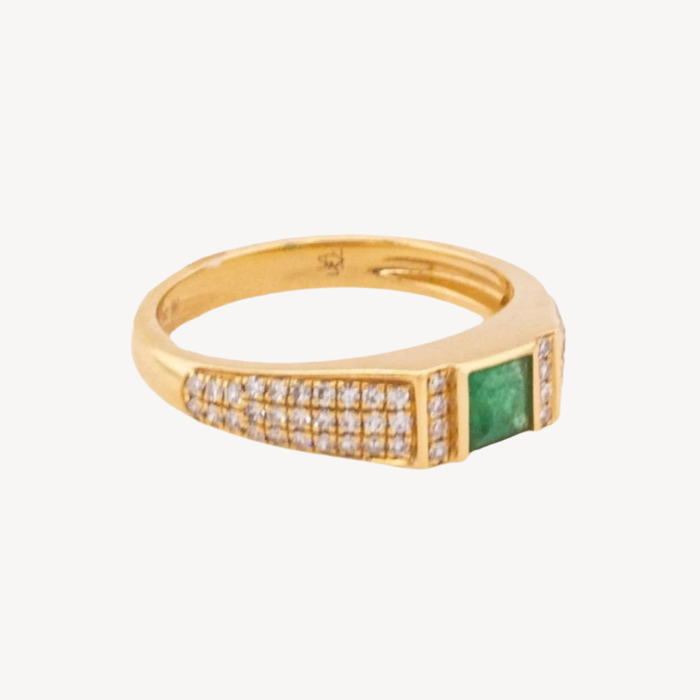 Clara's Emerald Ring