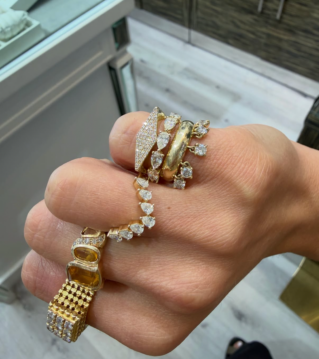 Melusine Pinky Ring